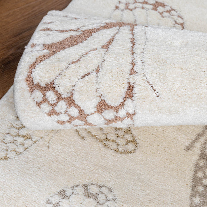 שטיח פרפר 01 קרם