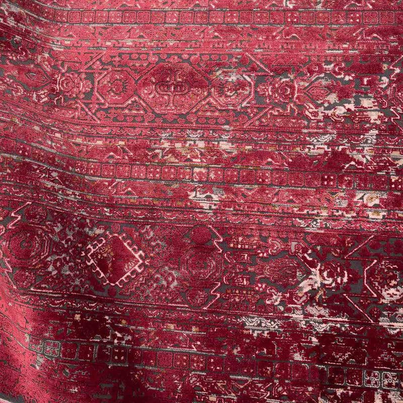 שטיח היסטוריה 09 דובדבן | Historia