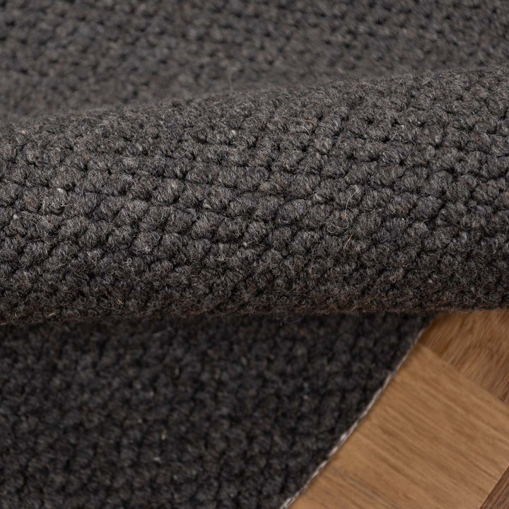 שטיח סווינג 01 אפור כהה עגול | Swing