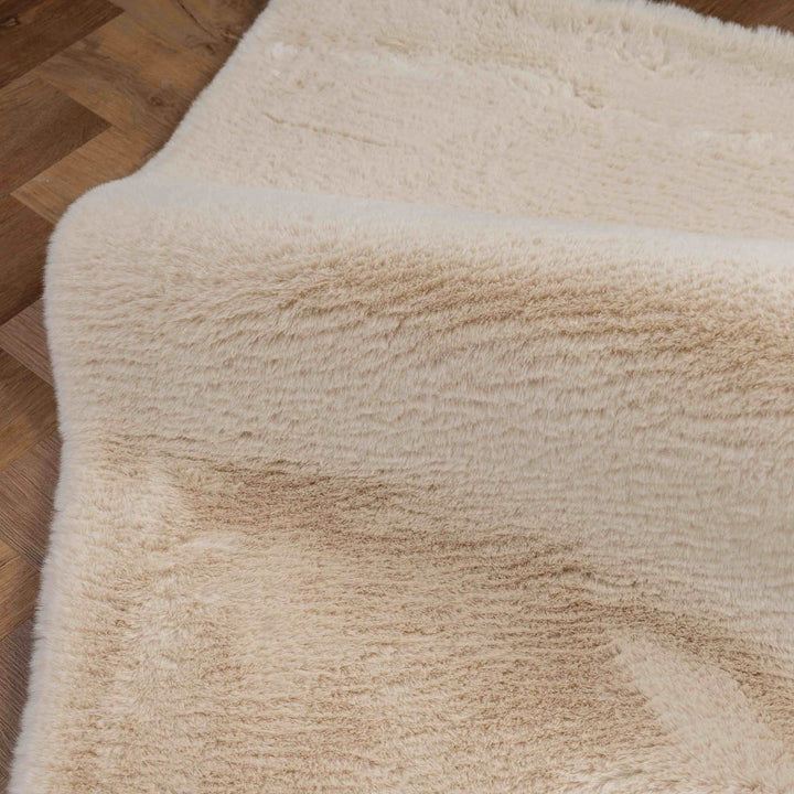 שטיח שאגי פרווה 01 בז' בהיר | Shagy