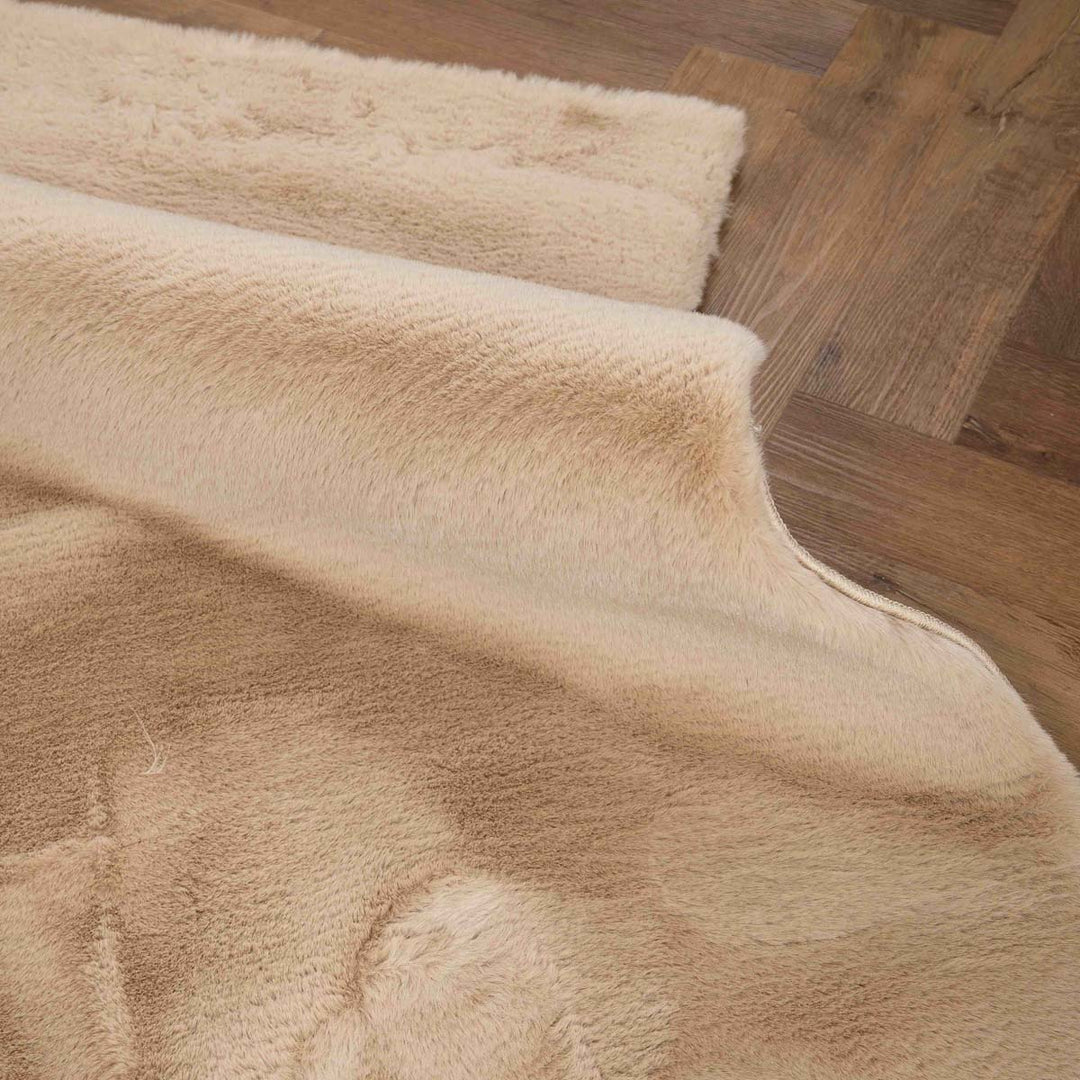 שטיח שאגי פרווה 01 בז' | Shagy