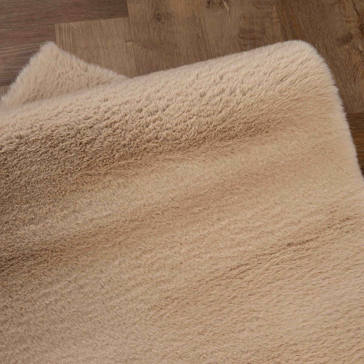 שטיח שאגי פרווה 01 בז' | Shagy