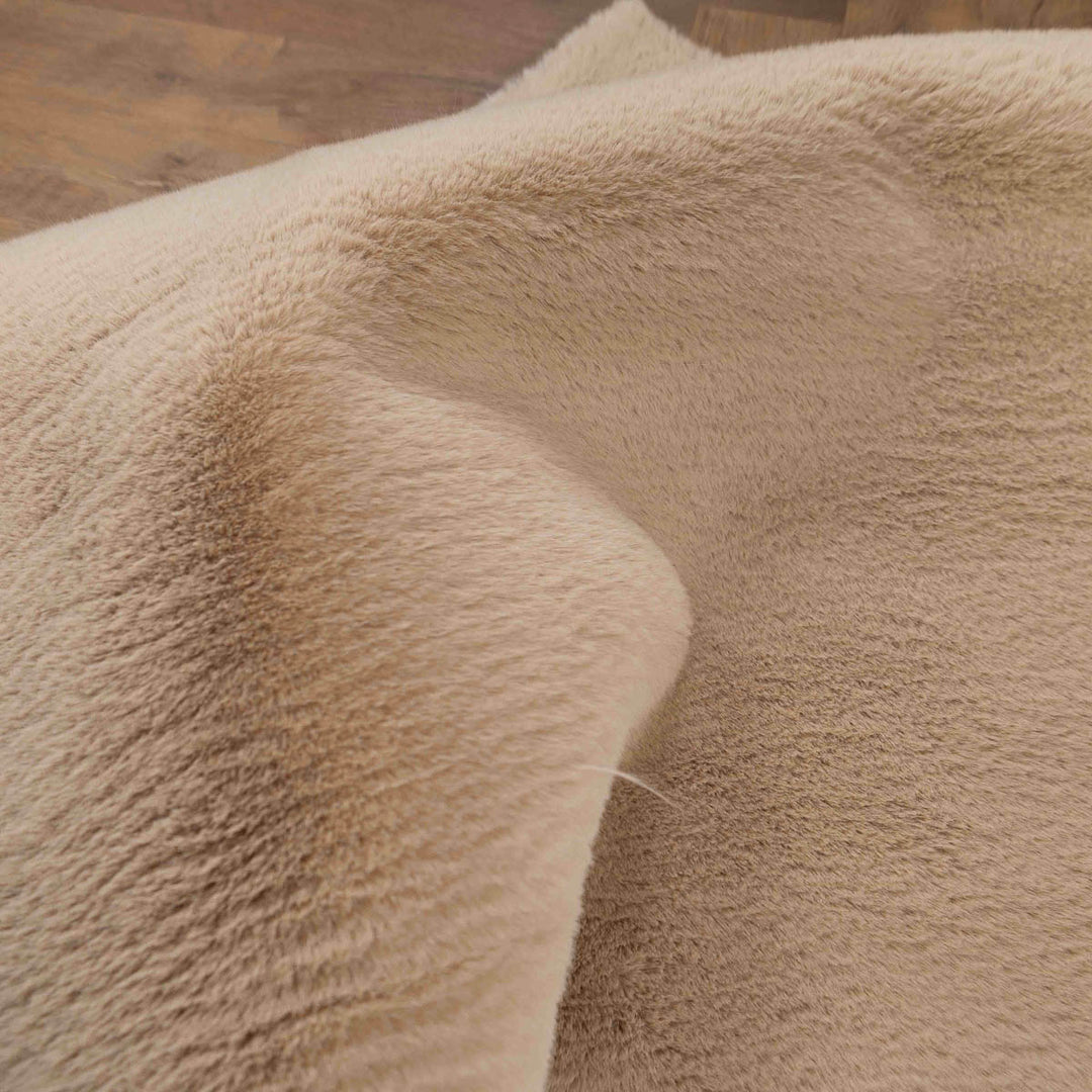 שטיח שאגי פרווה 01 בז' | Shagy