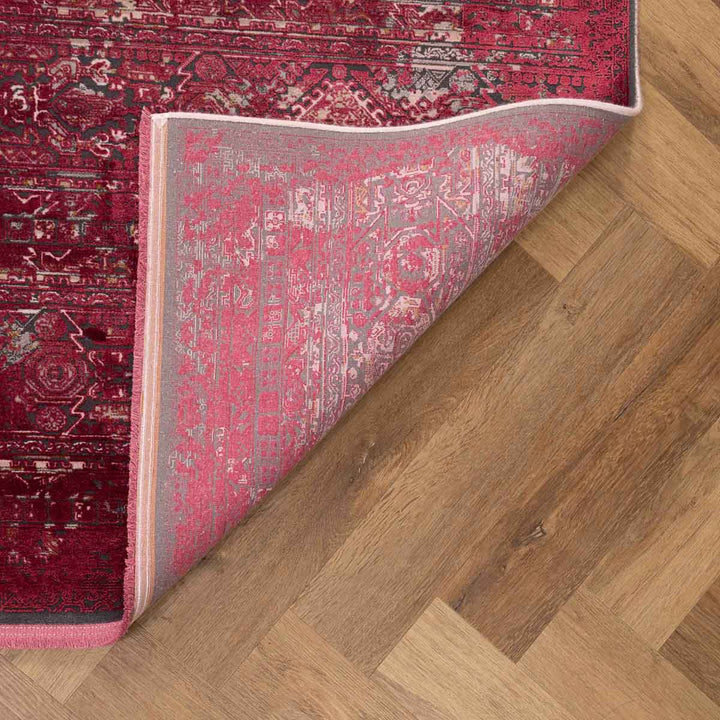 שטיח היסטוריה 09 דובדבן | Historia