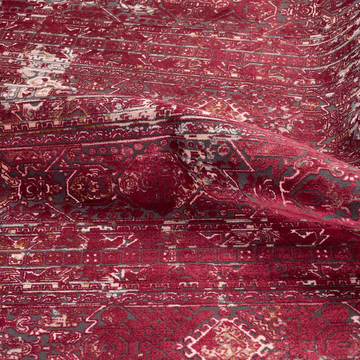 שטיח היסטוריה 09 דובדבן | Historia