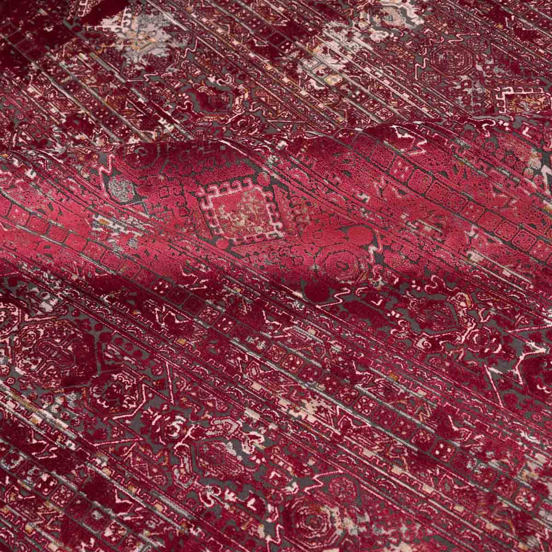 שטיח היסטוריה 09 דובדבן | Historia