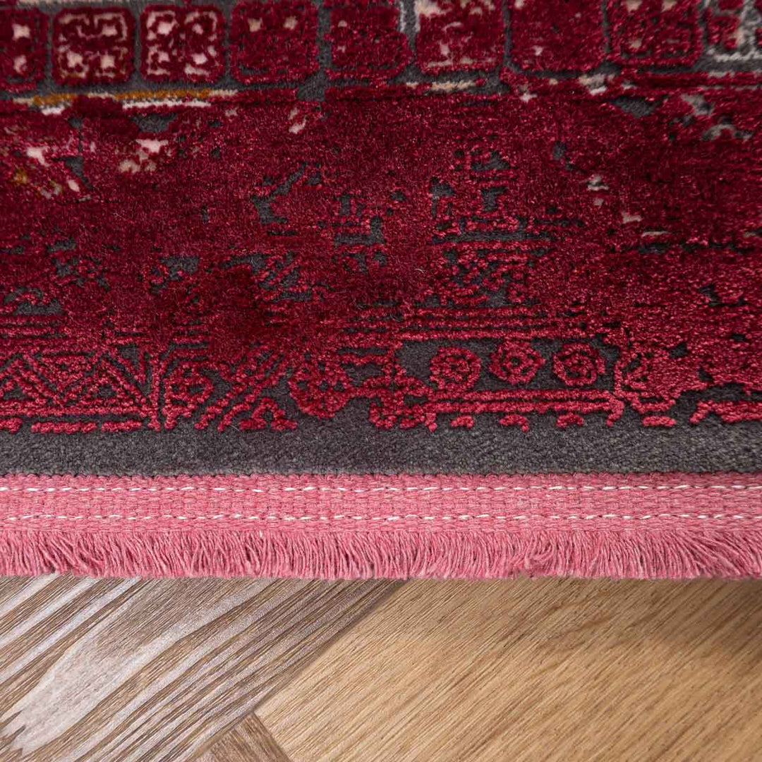 שטיח היסטוריה 09 דובדבן | Historia