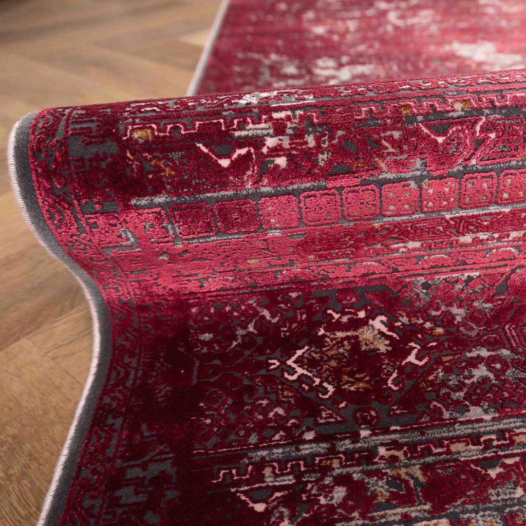 שטיח היסטוריה 09 דובדבן | Historia