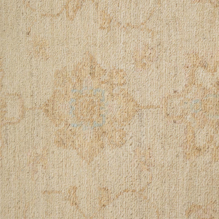 שטיח סופר זיגלר 00 בז' מסגרת בריק  Zigler | 84*295