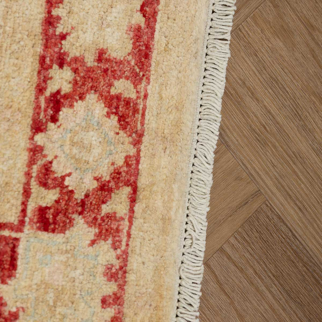 שטיח סופר זיגלר 00 בז' מסגרת בריק  Zigler | 84*295