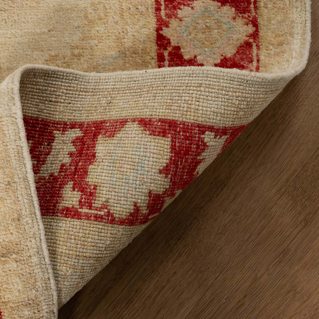 שטיח סופר זיגלר 00 בז' מסגרת בריק  Zigler | 84*295