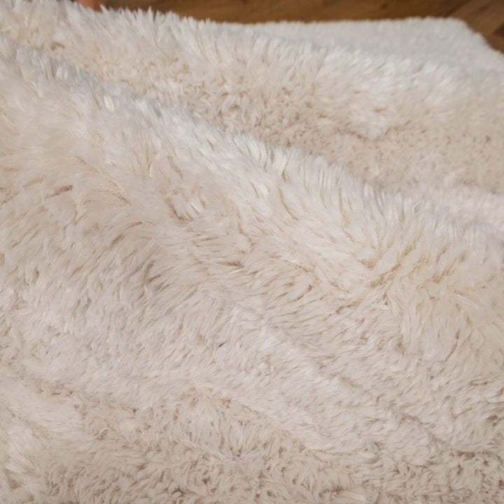 שטיח מליבו שאג 01 בז' בהיר | Malibu Shag