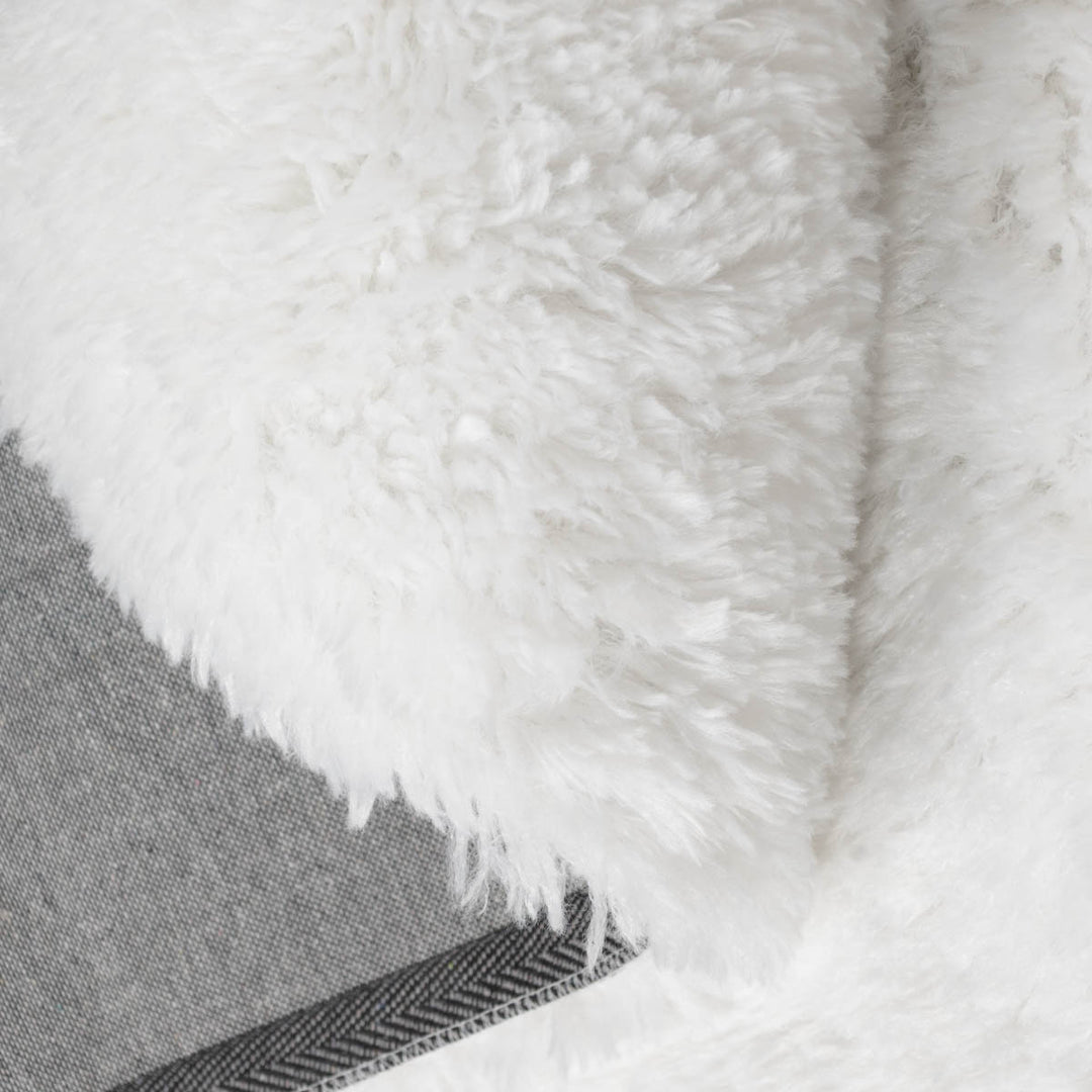 שטיח מליבו שאג 01 לבן | Malibu Shag
