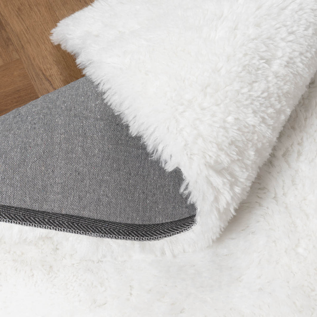 שטיח מליבו שאג 01 לבן | Malibu Shag
