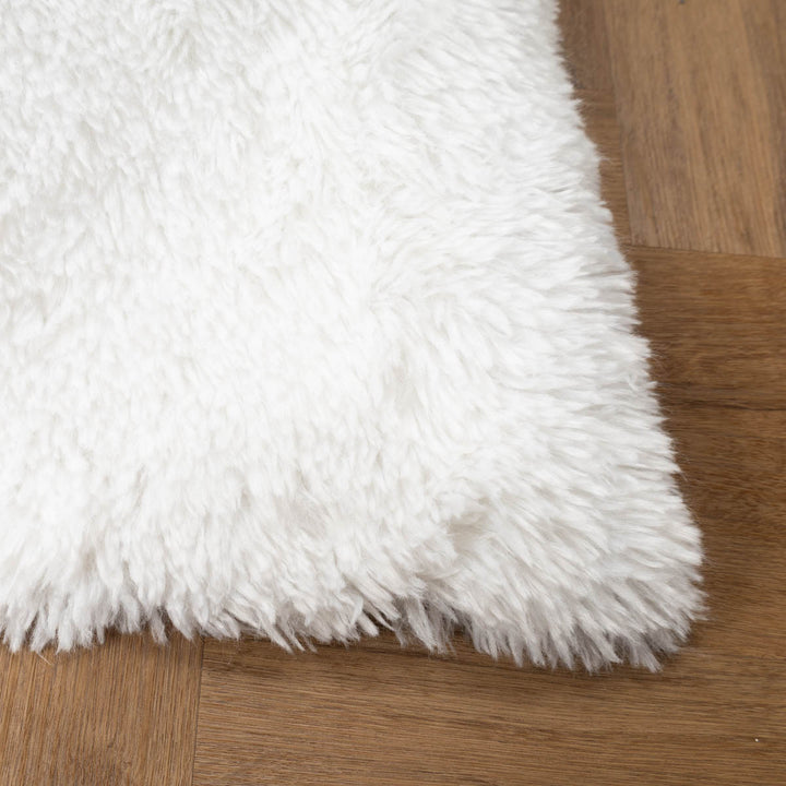 שטיח מליבו שאג 01 לבן | Malibu Shag