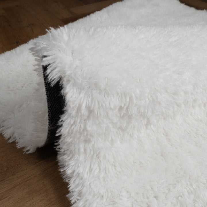 שטיח מליבו שאג 01 לבן | Malibu Shag