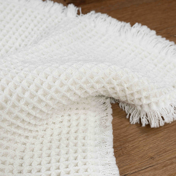 שטיח אמבט אוסקר משובץ 01 לבן | Oscar