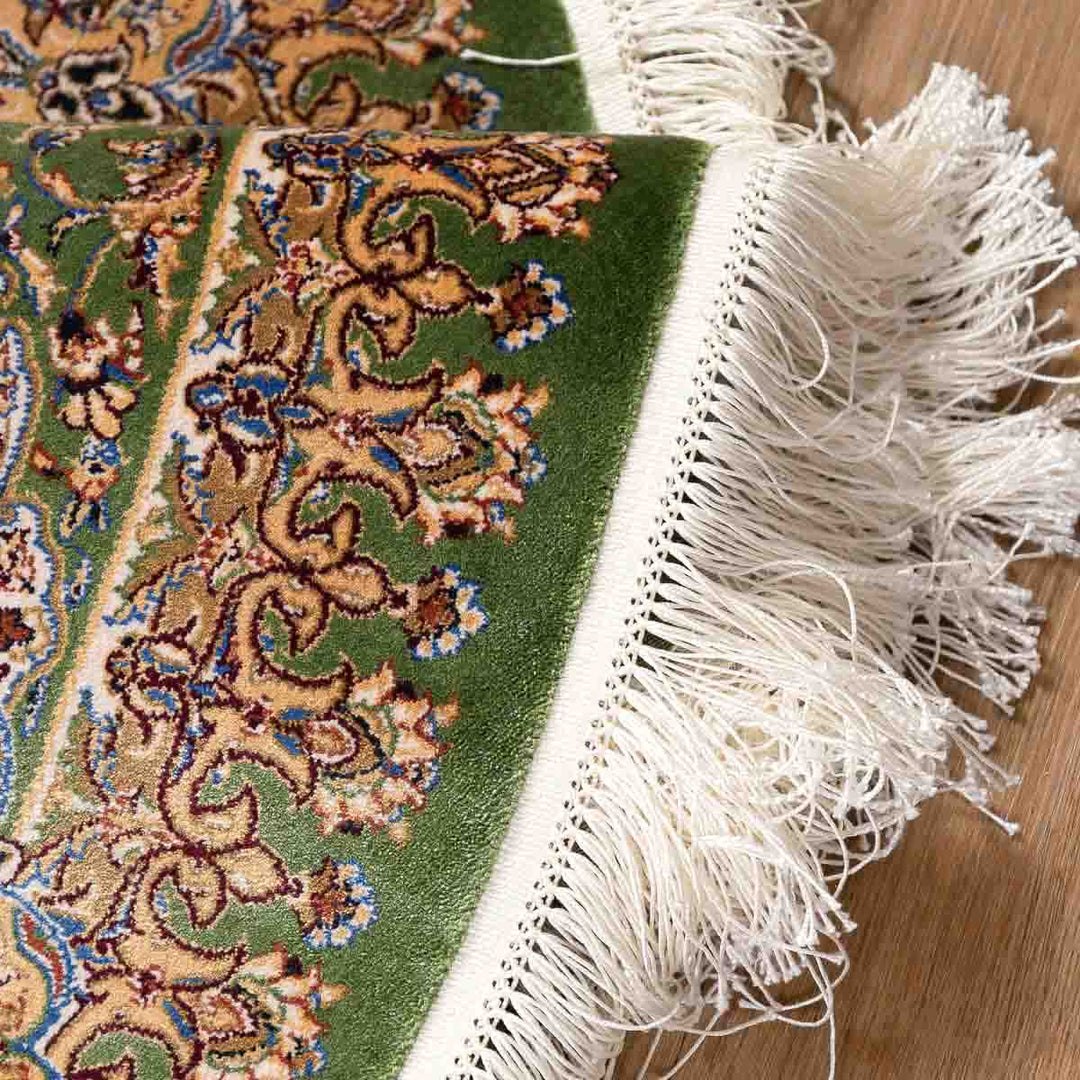 שטיח קום משי ירוק 12 ירוק | QOM