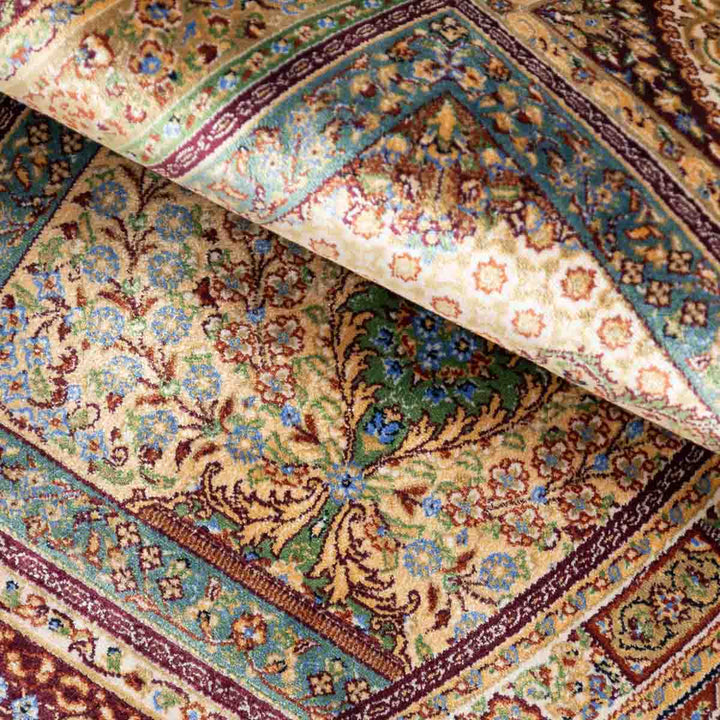 שטיח קום משי ירוק 14 צבעוני | QOM