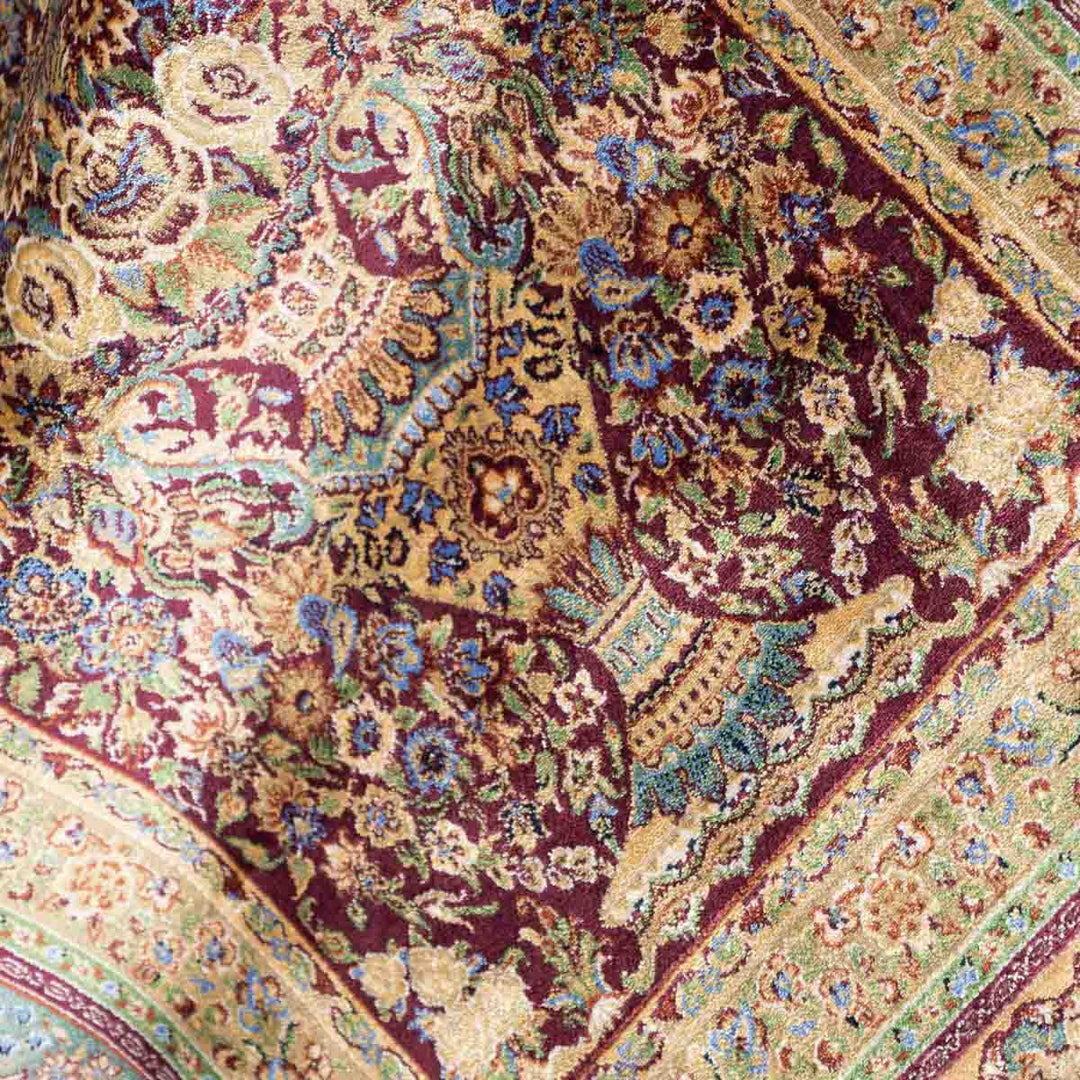 שטיח קום משי ירוק 14 צבעוני | QOM