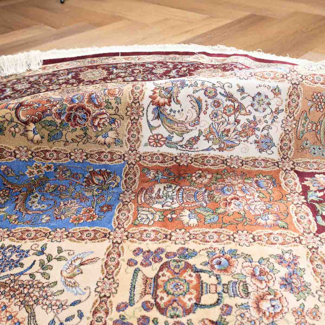 שטיח קום משי ירוק 14 צבעוני | QOM