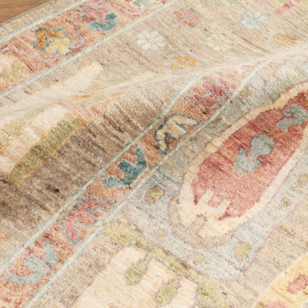 שטיח אושק 00 אפור פסטל 301*204 | Oushak