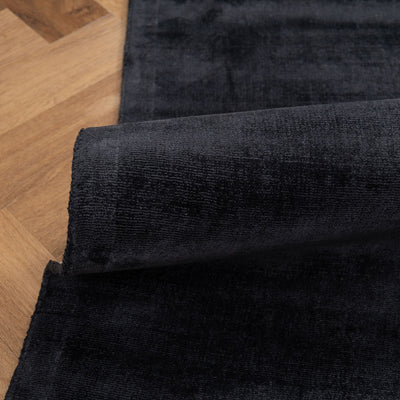 שטיח משי במבוק 01 שחור | Bamboo Silk