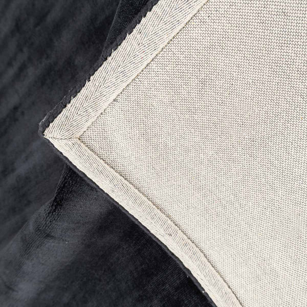 שטיח משי במבוק 01 שחור | Bamboo Silk