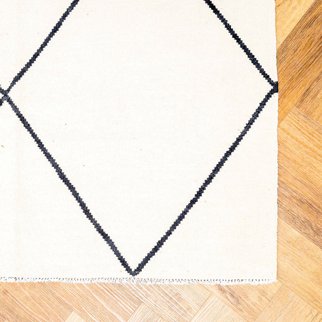 שטיח קילים בוהו 00 קרם/שחור 285*206 | Boho