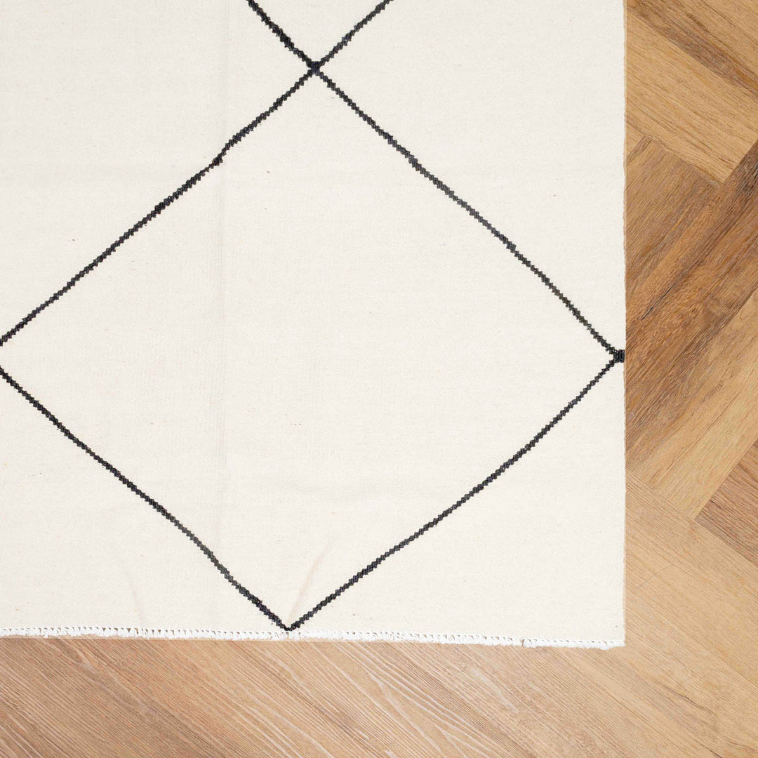 שטיח קילים בוהו 00 קרם/שחור 241*167 | Boho