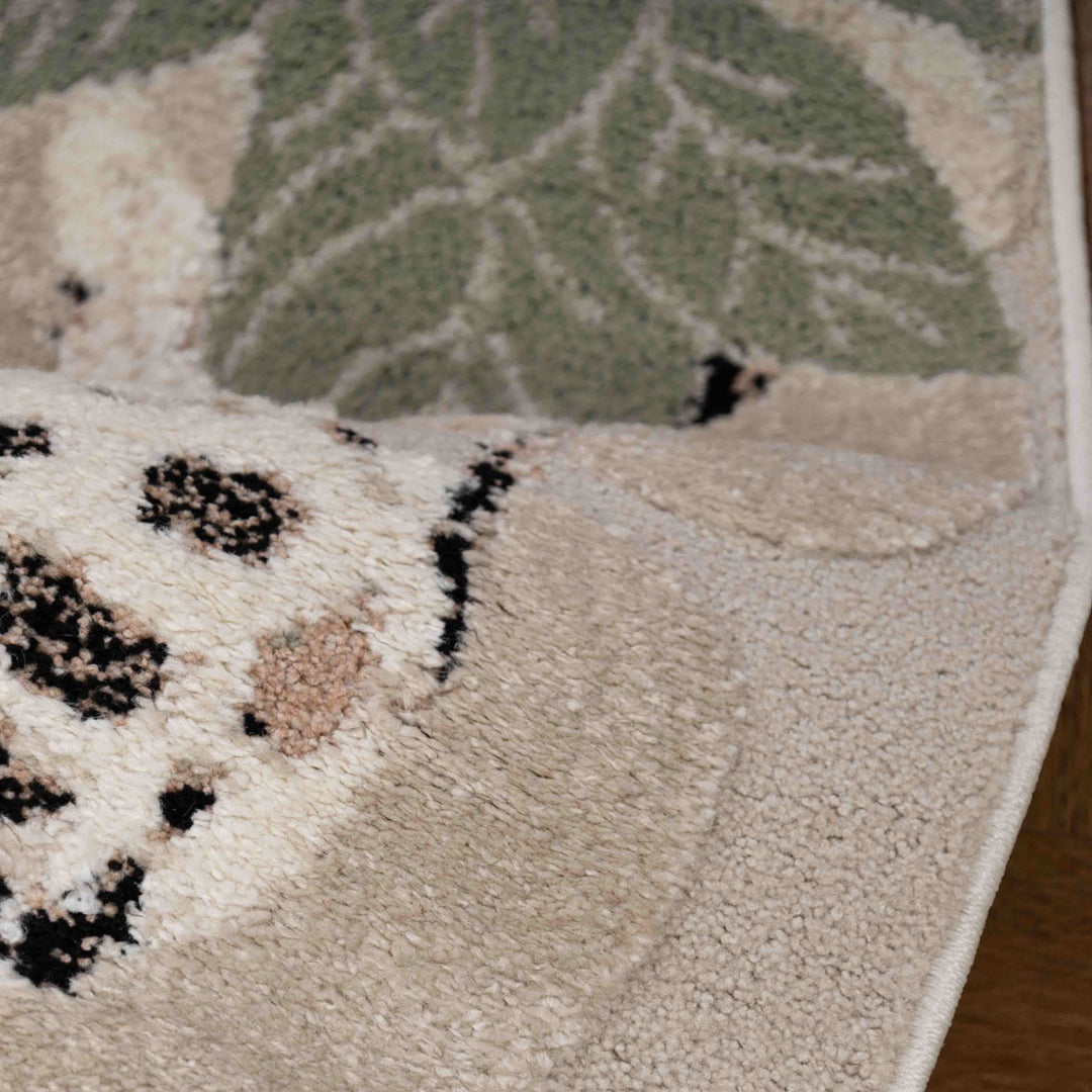 שטיח ג'ירף וקוף 01 בז'