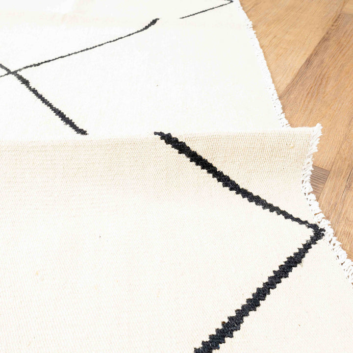 שטיח קילים בוהו 00 קרם/שחור 241*167 | Boho