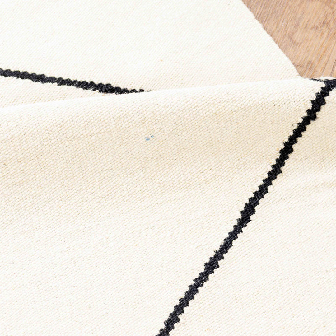 שטיח קילים בוהו 00 קרם/שחור 241*167 | Boho