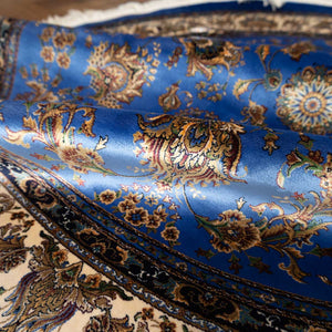 שטיח קום משי 21 כחול עגול | QOM