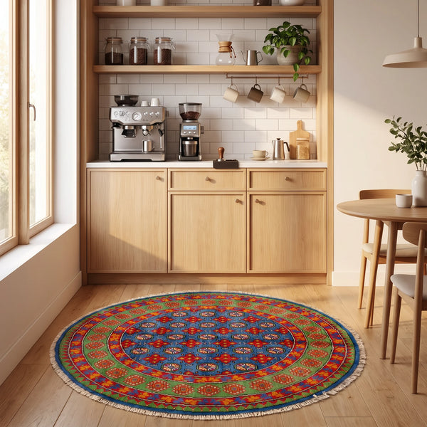 שטיח אפגני בוכרה עגול 00 אדום/כחול 150*150 | Bokhara Rug, Dreamy Morning Glow, styled props.