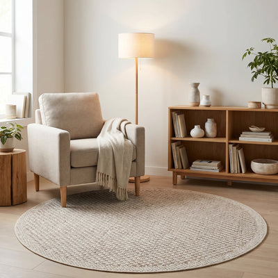 שטיח טלרה 25 בז' עגול| Talara, Dreamy Morning Glow, styled props.