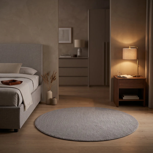 שטיח סווינג 01 אפור עגול | Swing, Cozy Evening Mood, styled props.