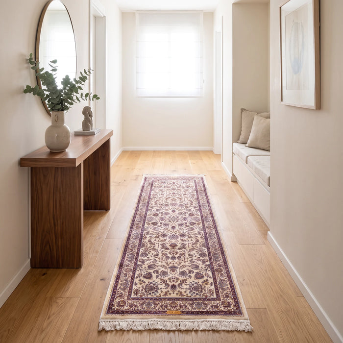 שטיח קום משי 45 בז' ראנר  | QOM, Dreamy Morning Glow, styled props.